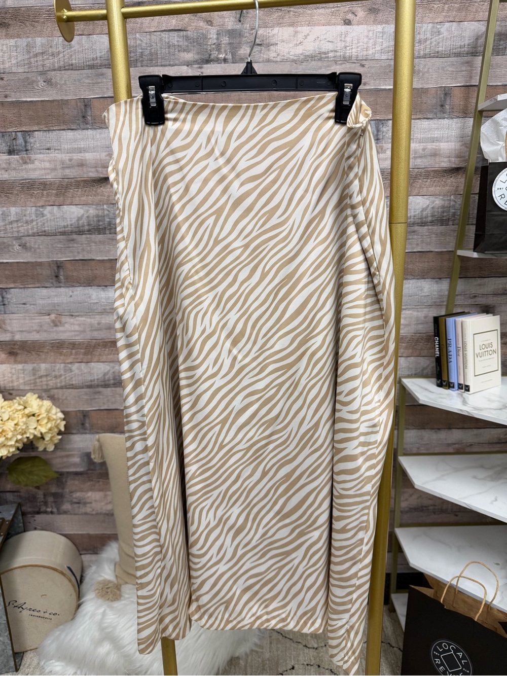 Ann Taylor zebra print midi skirt 14